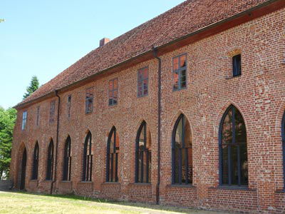 Kloster Zarrentin, Klausurgebäude heute Verwaltungssitz